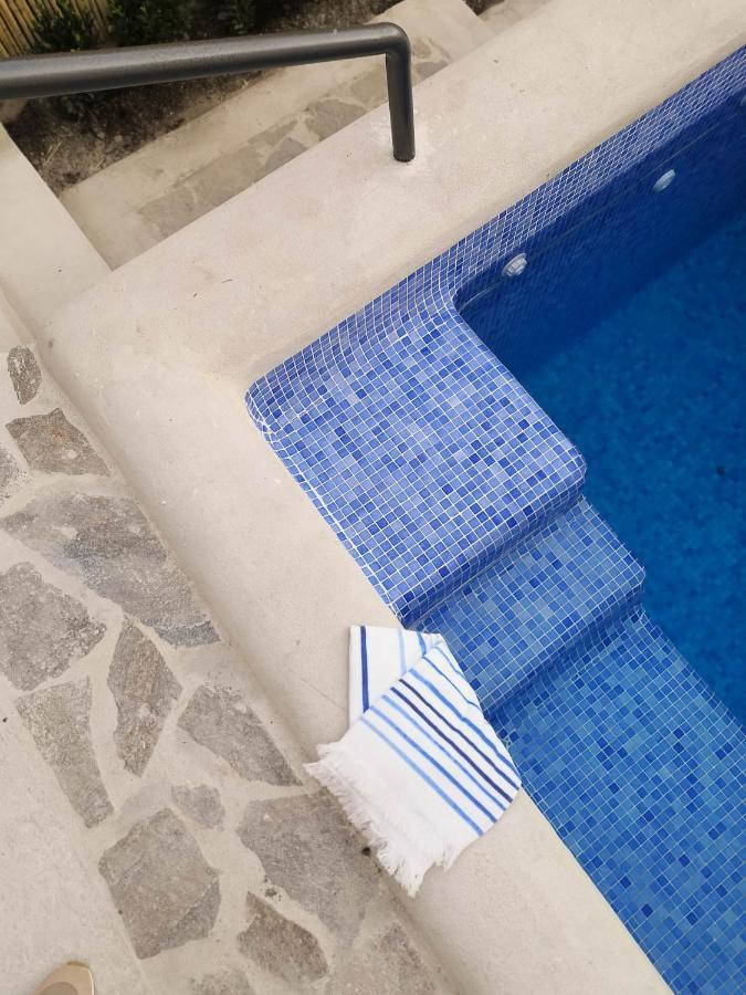 Center With Pool Aparthotel 4*
